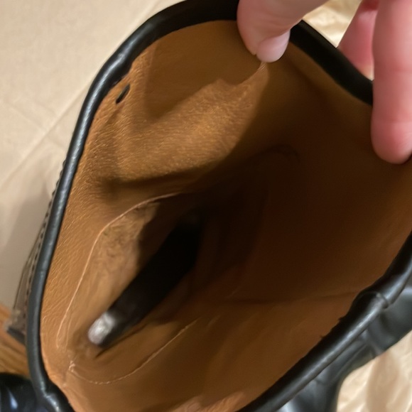 Frye Women Melissa Button 2 size 8.5 - Picture 8 of 8